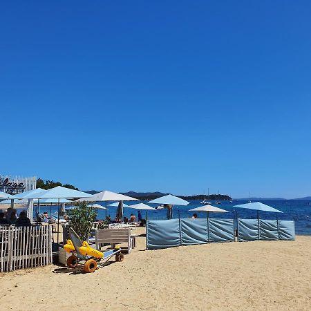 Studio accès direct à la plage La Londe-les-Maures Extérieur photo